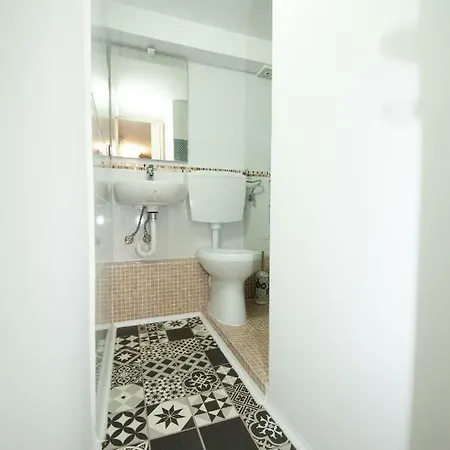 Daniela House 4